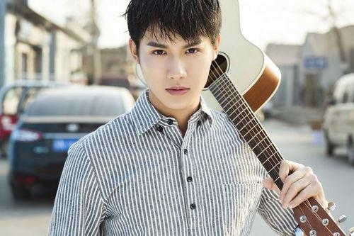 圈内爆料郑业成解约,圈内爆料背后的真相揭晓  第2张